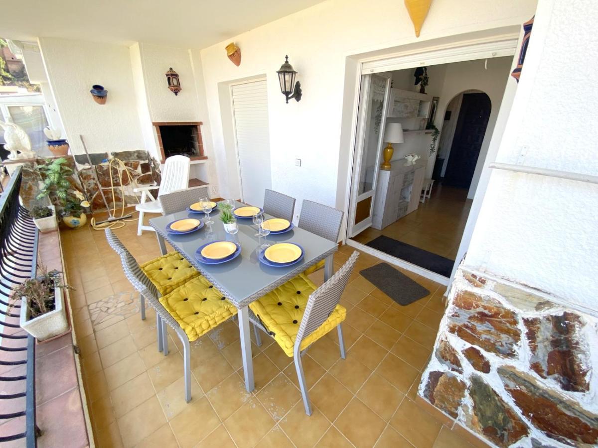 Teules 1 3 Apartment Росес Екстериор снимка