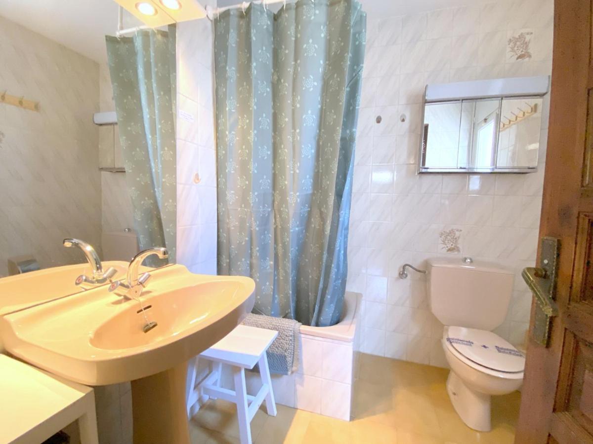 Teules 1 3 Apartment Росес Екстериор снимка
