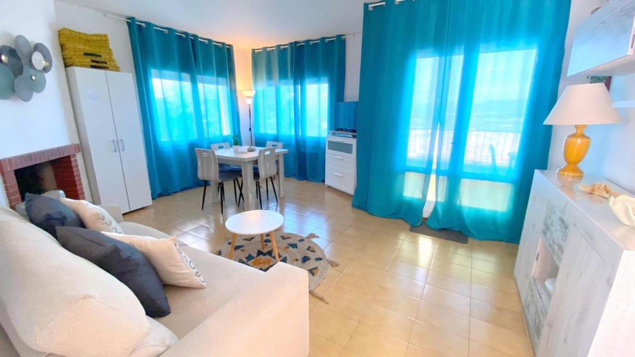 Teules 1 3 Apartment Росес Екстериор снимка