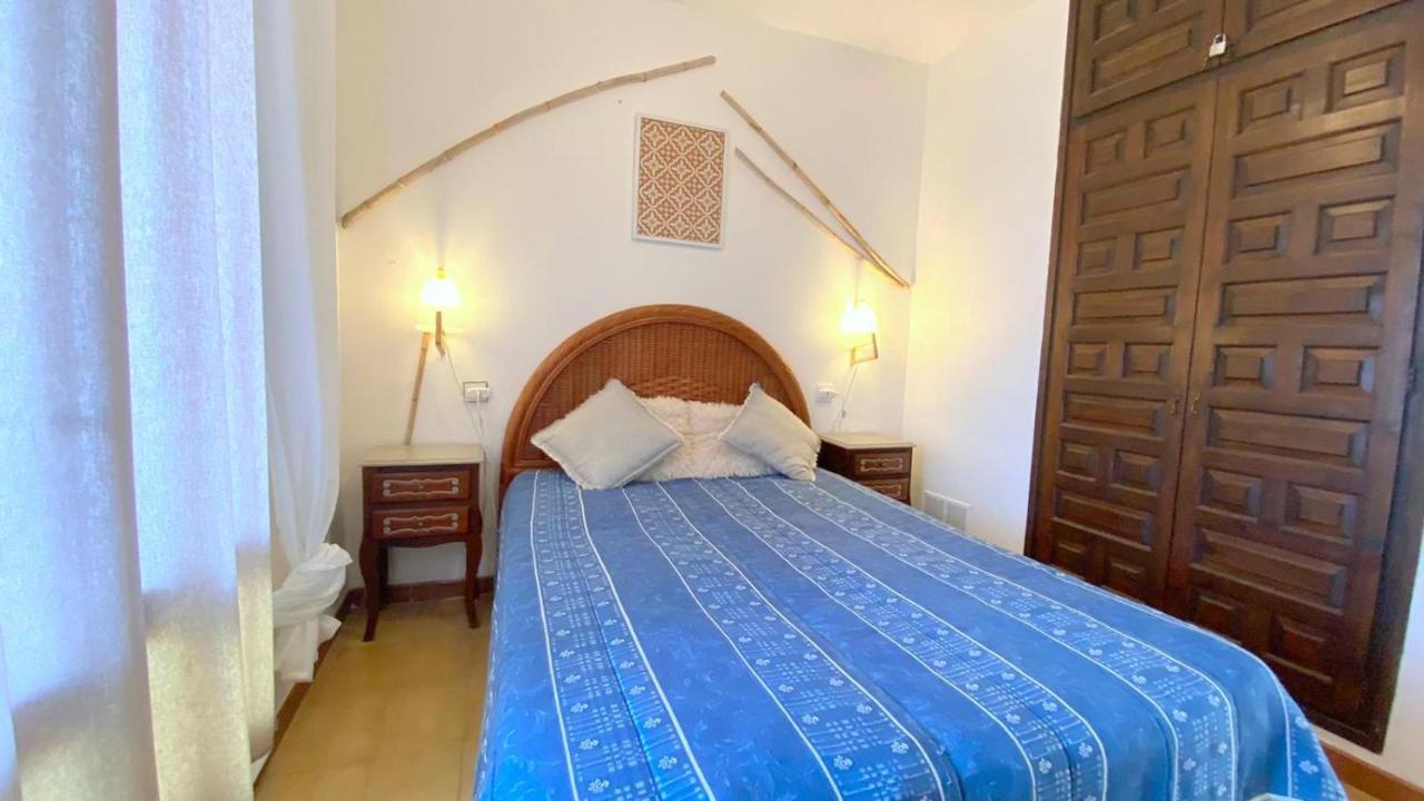 Teules 1 3 Apartment Росес Екстериор снимка
